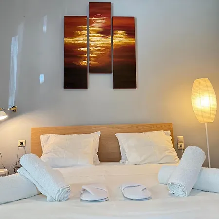 Your Comfy Place In דירה