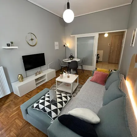 Your Comfy Place In דירה *