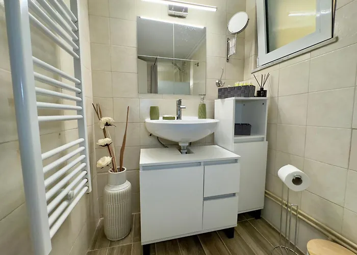 Appartement Your Comfy Place In *